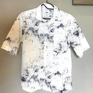 Zara Men's Relaxed Fit Short Sleeve Shirt